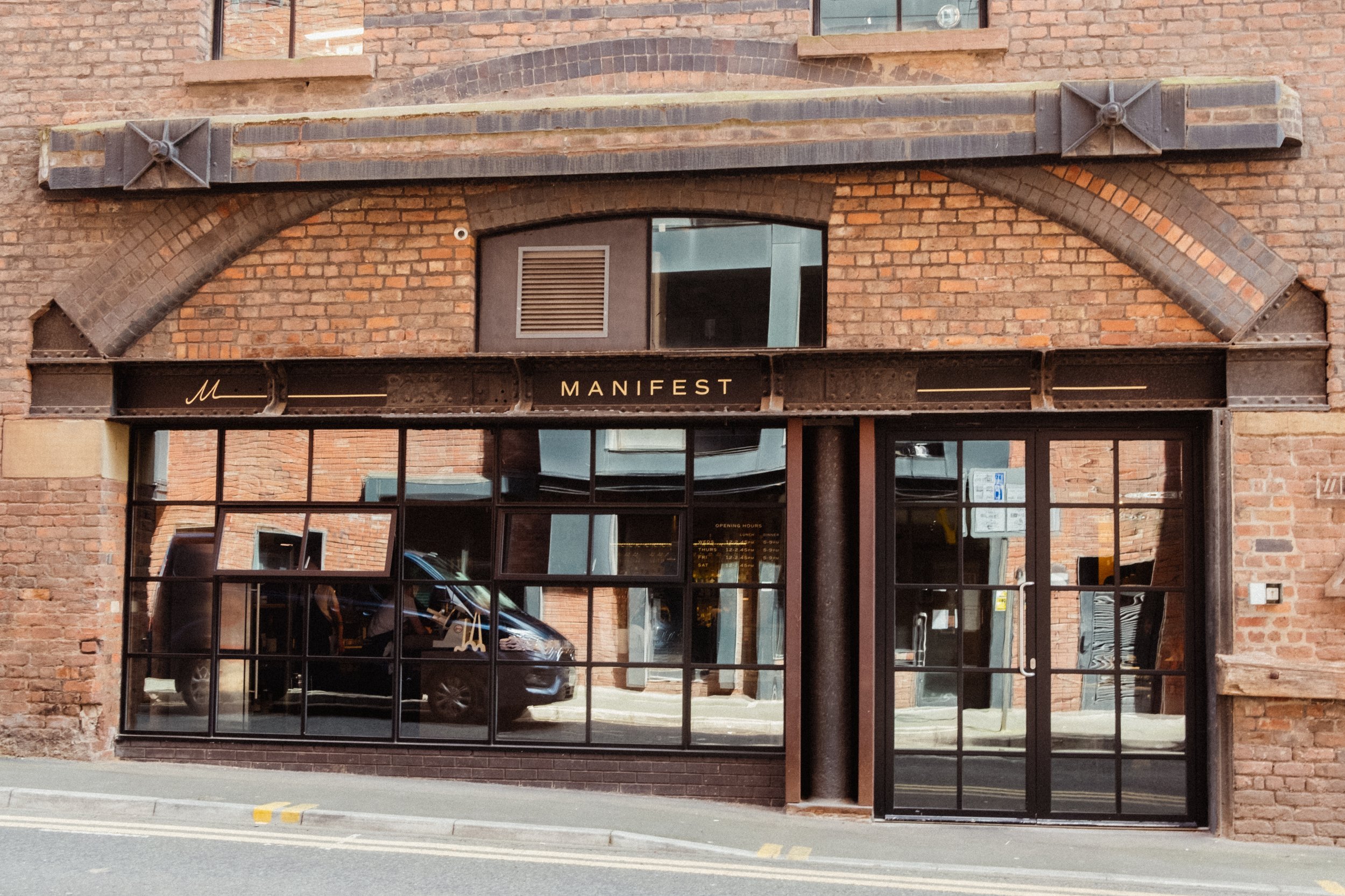 Top food critic Jay Rayner praises 'terrific' Liverpool restaurant in